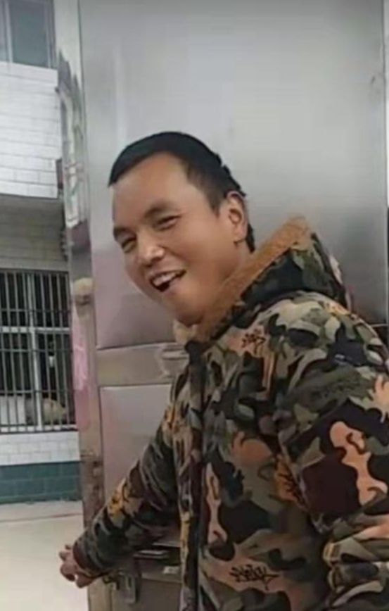 梁银侠（小名银龙）14.jpg
